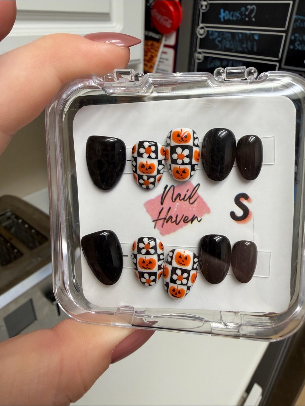 Halloween Press-On Nail Set - Black & Orange